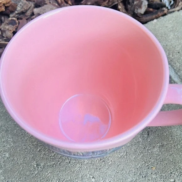 Large Pink Rainbow Lips Mug - Picture 3 of 3